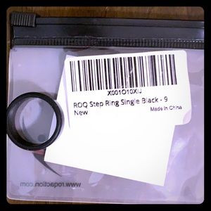 Men’s black silicone ring size 9